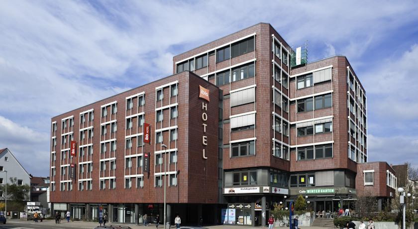 Ibis Ulm City Екстериор снимка