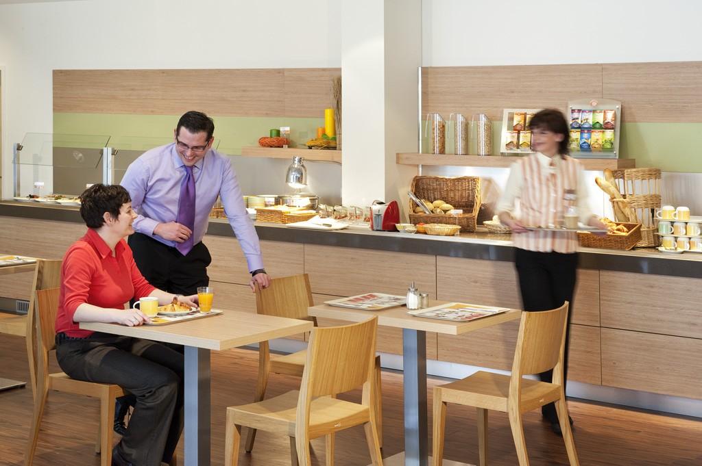 Ibis Ulm City Екстериор снимка