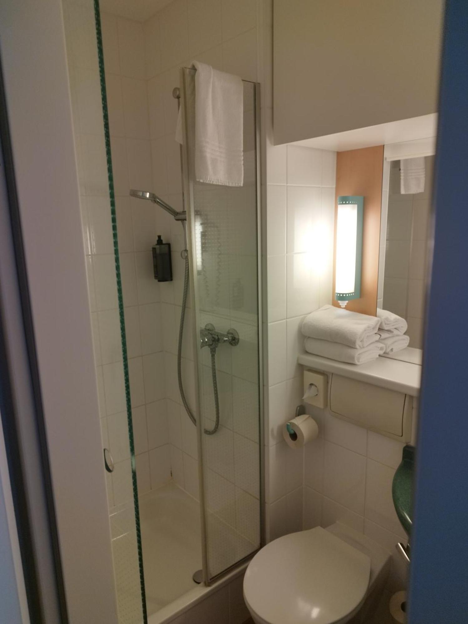 Ibis Ulm City Екстериор снимка
